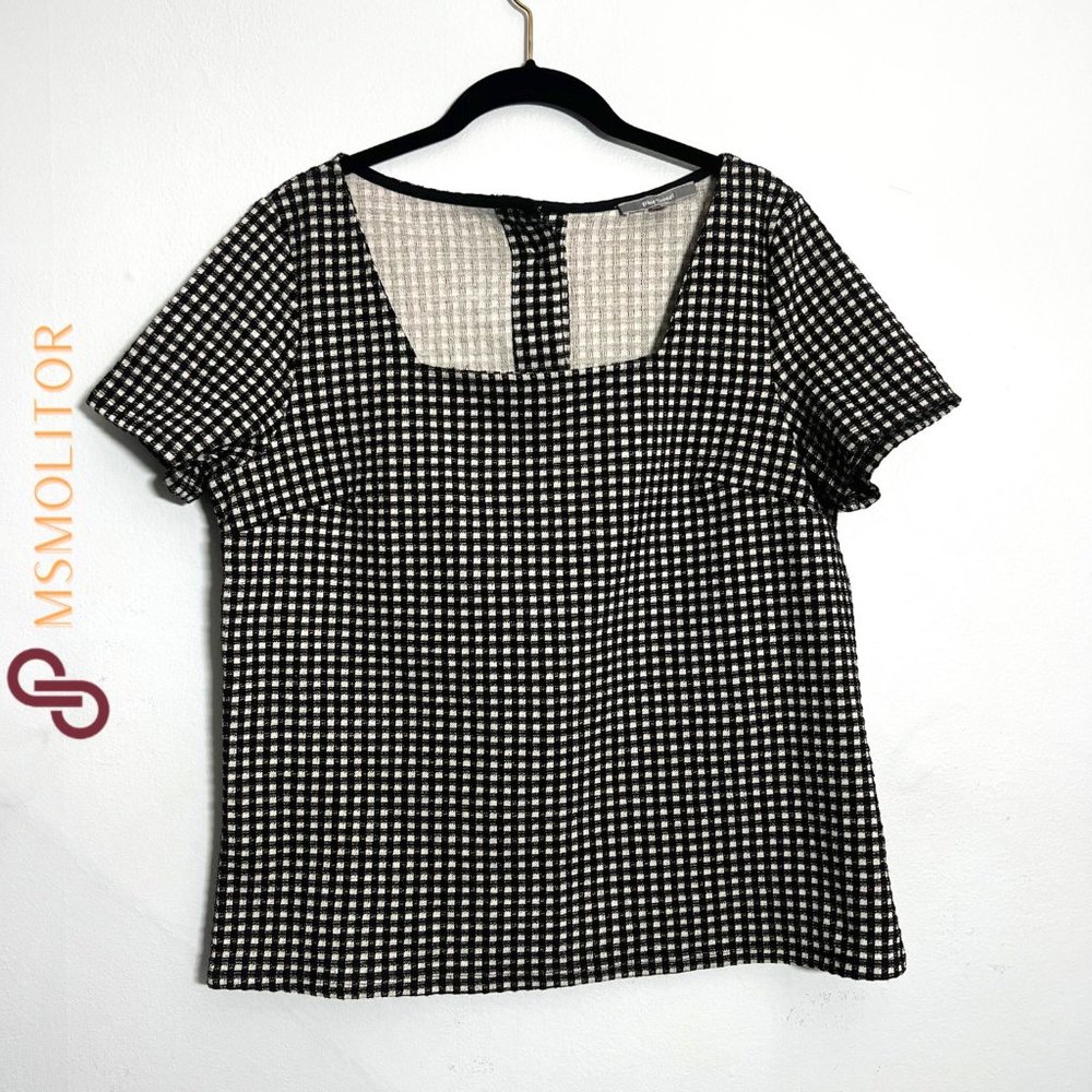 Women's Anthropologie Blue Tassel Medium summer shirt, buttoned back, checkered
